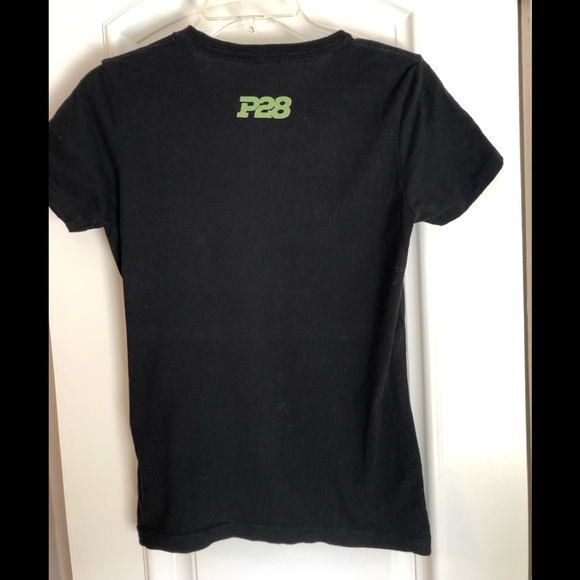 Bundle of four t-shirts - Picture 7 of 8